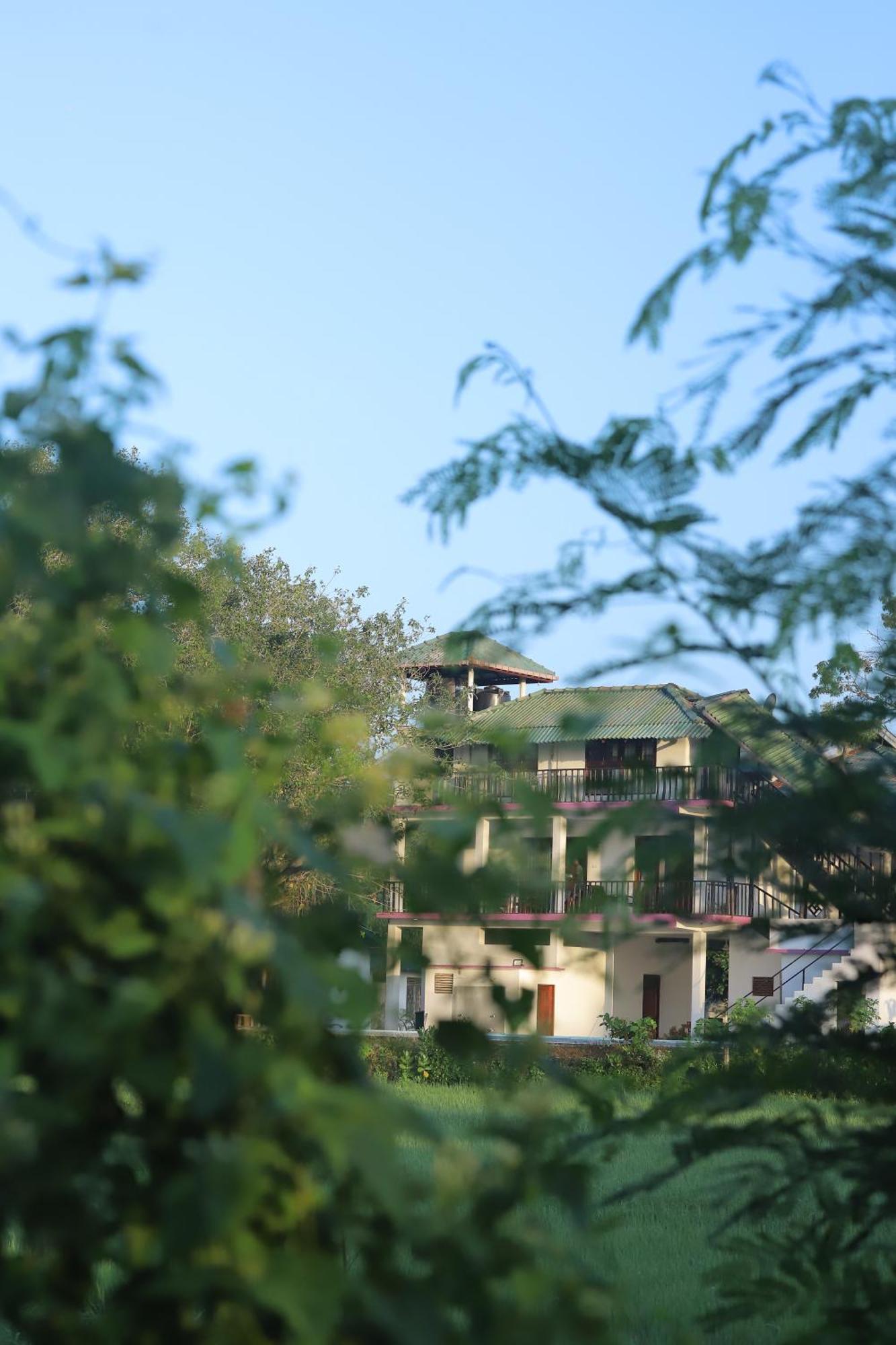 Birdsong Leisure Resort Tissamaharama Eksteriør bilde